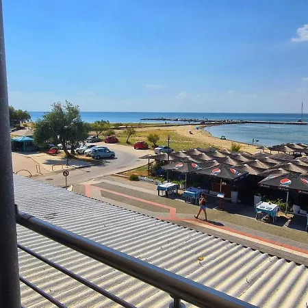Lägenhetshotell Veranda To Let Neoi Epivatai