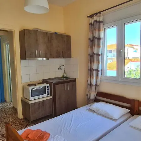 Veranda To Let *