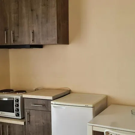 Veranda To Let شقة فندقية نيوي إيبيفاتاي