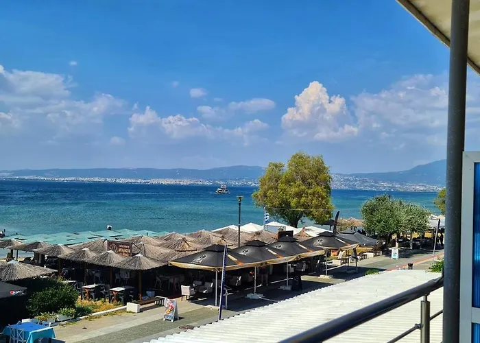 Veranda To Let Néoi Epivátai