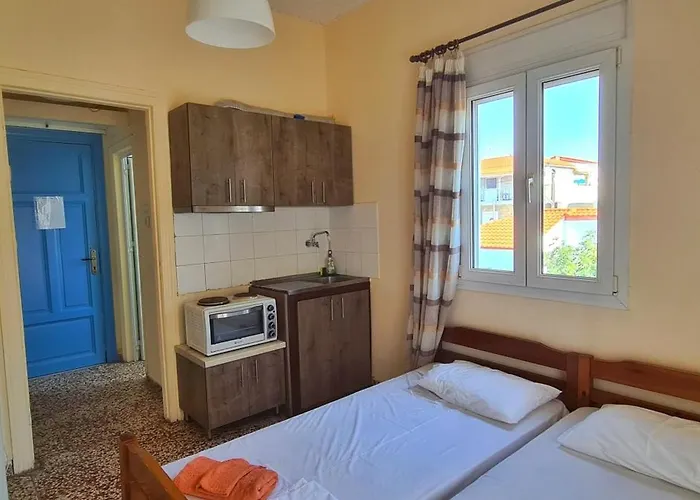 Veranda To Let *