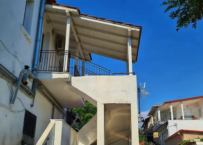 Veranda To Let