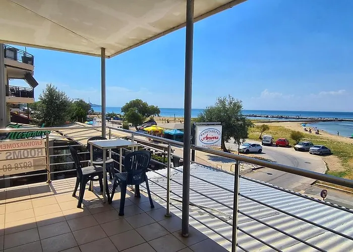 Veranda To Let Lejlighedshotel Néoi Epivátai