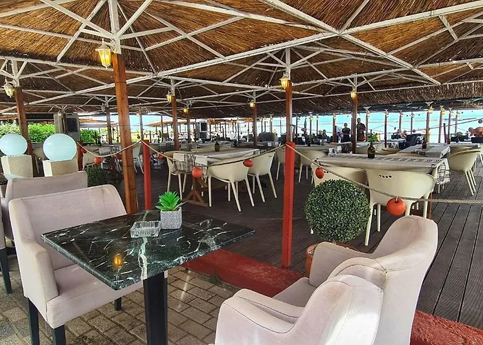 Veranda To Let Néoi Epivátai